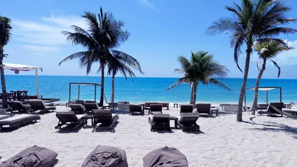 Punta Blanca Day Pass